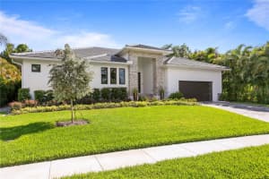 6054 PASADENA POINT BOULEVARD, GULFPORT, FL 33707 Sold 07/14/23