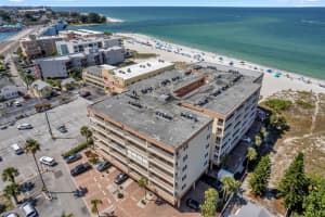 13000 GULF LANE, MADEIRA BEACH, FL 33708 Sold 12/03/24