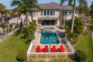 6318 PASADENA POINT BOULEVARD, GULFPORT, FL 33707 Sold 10/13/23