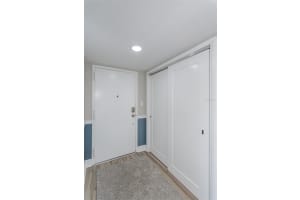 632 EDGEWATER DRIVE, DUNEDIN, FL 34698 Sold 09/07/23