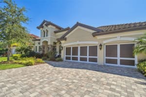 2165 MAJESTIC OAKS BOULEVARD, CLEARWATER, FL 33759 Sold 09/05/23