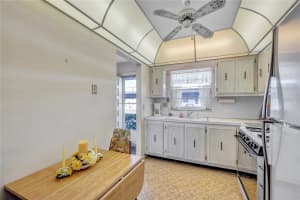 5286 81ST STREET, SAINT PETERSBURG, FL 33709 Sold 01/31/24