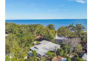 2143 INNER CIRCLE, ST PETERSBURG, FL 33712 Sold 07/19/23