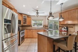 2143 INNER CIRCLE, ST PETERSBURG, FL 33712 Sold 07/19/23