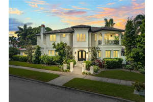 124 ESTADO WAY, ST PETERSBURG, FL 33704 Sold 08/19/24