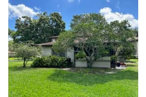 2951 BOUGH AVENUE, CLEARWATER, FL 33760 Sold 07/12/23