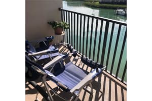 7600 SUN ISLAND DRIVE, SOUTH PASADENA, FL 33707 Sold 11/17/23