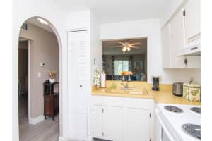 4697 LAKE BOULEVARD, CLEARWATER, FL 33762 Sold 09/27/23