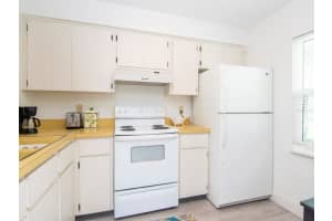 4697 LAKE BOULEVARD, CLEARWATER, FL 33762 Sold 09/27/23