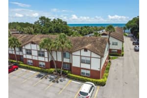 650 PINELLAS POINT DRIVE, ST PETERSBURG, FL 33705 Sold 10/02/23