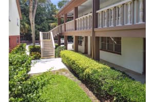 650 PINELLAS POINT DRIVE, ST PETERSBURG, FL 33705 Sold 10/02/23