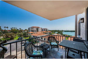 6295 BAHIA DEL MAR CIRCLE, ST PETERSBURG, FL 33715 Sold 10/08/23