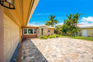 11140 4TH STREET, TREASURE ISLAND, FL 33706 Sold 09/29/23