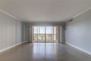 10355 PARADISE BOULEVARD, TREASURE ISLAND, FL 33706 Sold 09/22/23