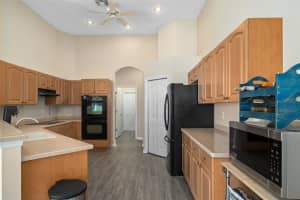 4025 HANGING MOSS LOOP, SPRING HILL, FL 34609 Sold 08/21/23