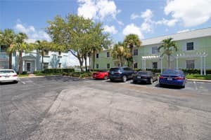 5134 SALMON DRIVE, ST PETERSBURG, FL 33705 Sold 03/26/24