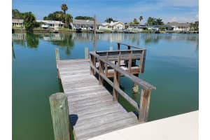 12035 6TH STREET, TREASURE ISLAND, FL 33706 - MLS#MFRU8203842