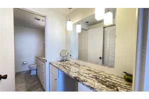 100 PIERCE STREET, CLEARWATER, FL 33756 Sold 11/20/23