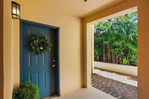 100 4TH AVENUE, ST PETERSBURG, FL 33701 Sold 09/13/23