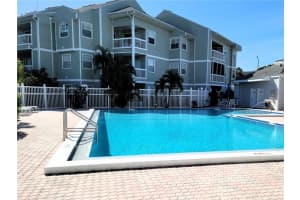 6825 STONES THROW CIR N #1202, ST PETERSBURG, FL 33710 Sold 08/01/23