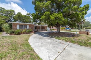 2211 PREMIER DRIVE, GULFPORT, FL 33707 Sold 07/27/23
