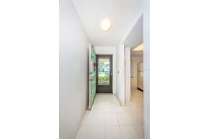 2465 NORTHSIDE DRIVE, CLEARWATER, FL 33761 Sold 08/22/23