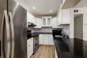 8039 GARDEN DRIVE, SEMINOLE, FL 33777 Sold 08/25/23