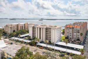 622 EDGEWATER DRIVE, DUNEDIN, FL 34698 Sold 08/04/23