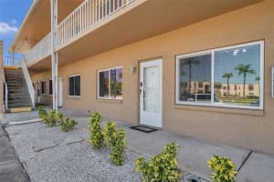 8039 GARDEN DRIVE, SEMINOLE, FL 33777 Sold 08/31/23