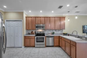 9343 RAES CREEK PLACE, PALMETTO, FL 34221 Sold 09/29/23