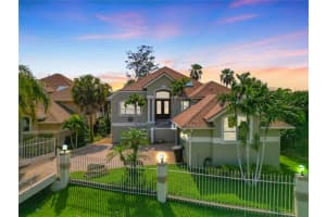 2611 59TH STREET, GULFPORT, FL 33707 Sold 08/04/23