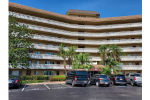 8950 PARK BOULEVARD, SEMINOLE, FL 33777 Sold 07/28/23