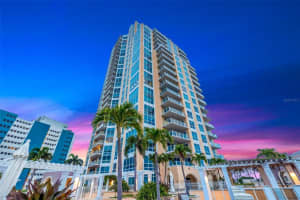 400 BEACH DRIVE, ST PETERSBURG, FL 33701 Sold 10/31/23