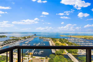 1 BEACH DRIVE, ST PETERSBURG, FL 33701 Sold 01/12/24