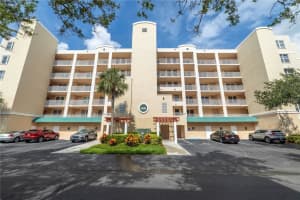 6425 SHORELINE DRIVE, ST PETERSBURG, FL 33708 Sold 07/21/23