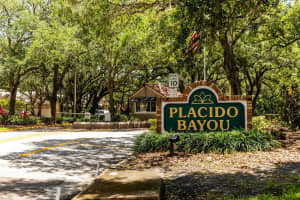 609 SEGOVIA COURT, ST PETERSBURG, FL 33703 Sold 09/08/23