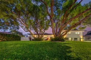 1150 FAIRWAY DRIVE, DUNEDIN, FL 34698 Sold 09/15/23
