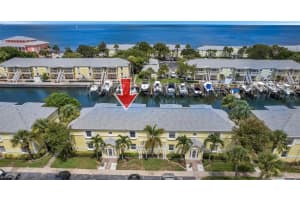 5070 BEACH DRIVE, ST PETERSBURG, FL 33705 Sold 08/24/23