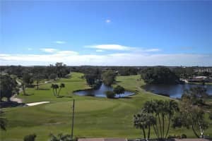 8950 PARK BOULEVARD, SEMINOLE, FL 33777 Sold 09/29/23