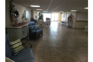 17400 GULF BOULEVARD, REDINGTON SHORES, FL 33708 Sold 02/07/24