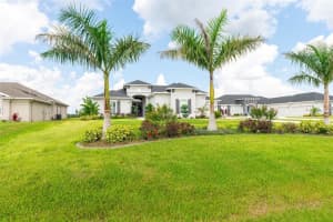 5226 LAKE VENICE DRIVE, WIMAUMA, FL 33598 Sold 10/02/23