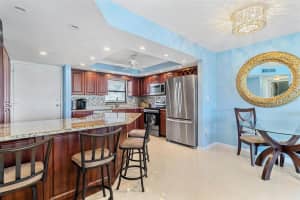 4550 COVE CIRCLE, ST PETERSBURG, FL 33708 Sold 08/31/23