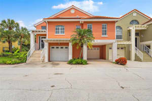 24 JEFFERSON COURT, ST PETERSBURG, FL 33711 Sold 12/13/23