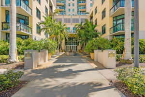 400 4TH AVENUE, ST PETERSBURG, FL 33701 Sold 10/19/23