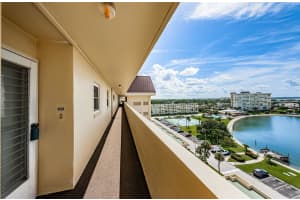 4725 COVE CIRCLE, ST PETERSBURG, FL 33708 Sold 09/01/23