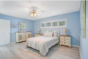 4200 49TH AVENUE, ST PETERSBURG, FL 33711 Sold 10/04/23