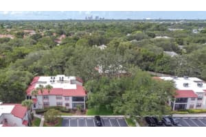 500 SANTA CRUZ PLACE, ST PETERSBURG, FL 33703 Sold 08/08/23