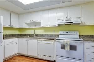 3340 38TH STREET, ST PETERSBURG, FL 33711 Sold 11/20/23