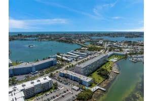 1859 SHORE DRIVE, SOUTH PASADENA, FL 33707 Sold 10/12/23