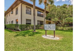 1301 HAMMOCK PINE BOULEVARD, CLEARWATER, FL 33761 Sold 09/12/23